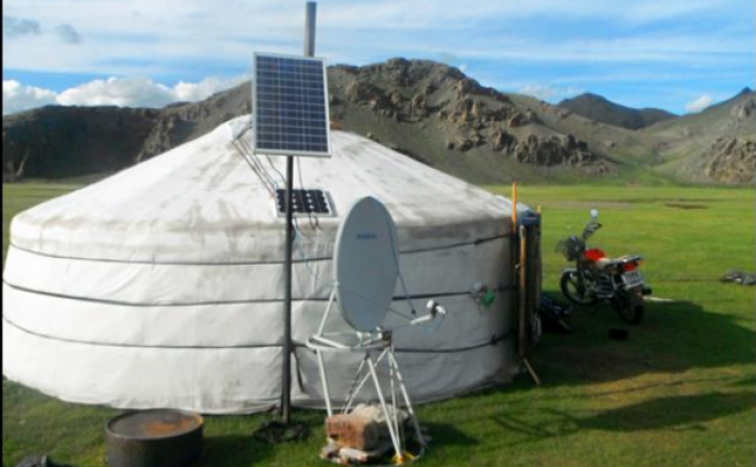 Даже кочевники Монголии уже используют солнечные батареи